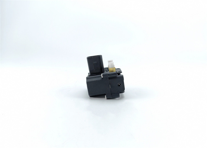 37206789937 Air Suspension Solenoid Valve Block For BMW X5 X6
