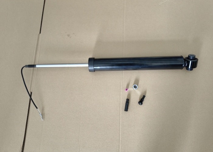 Audi Q7 Q8 Rear  Air Suspension Shock Absorber Strut   4M0616031AC ﻿