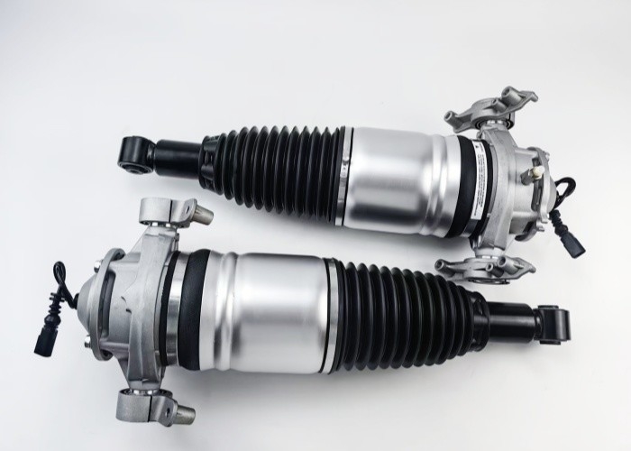 7P6616019K 7P6616020K Rear Air Suspension Spring Shock Absorber Strut  For Volkswagen Touareg   ﻿