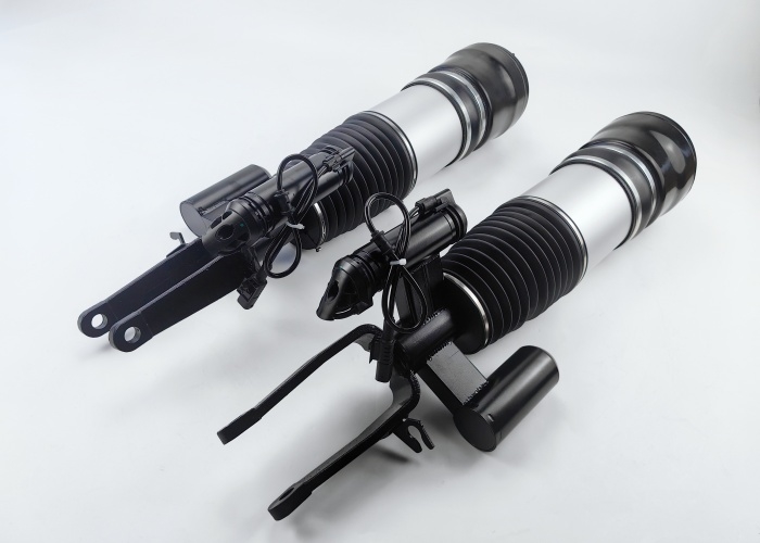2113209513 2113209613 Mercedes-Benz E-Class W211 4Matic Front Air Suspension Shock Absorber