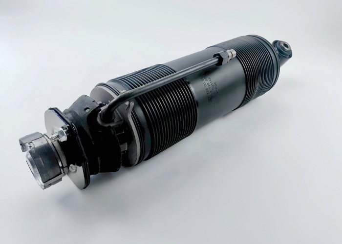 Rear Left ABC Hydraulic Shock Strut For 2003-2007 Mercedes R230 SL500 SL600  A2303204138