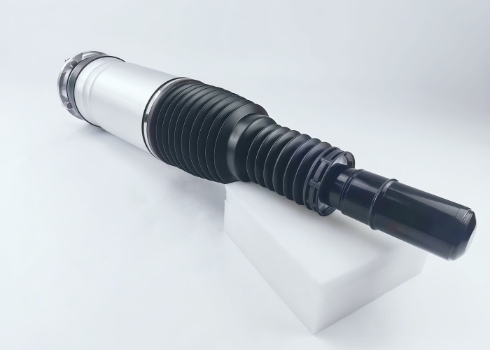 Land Rover Range Rover L405 and Sports L494 Air Suspension Shock Absorber Front Left LR087093 L052776